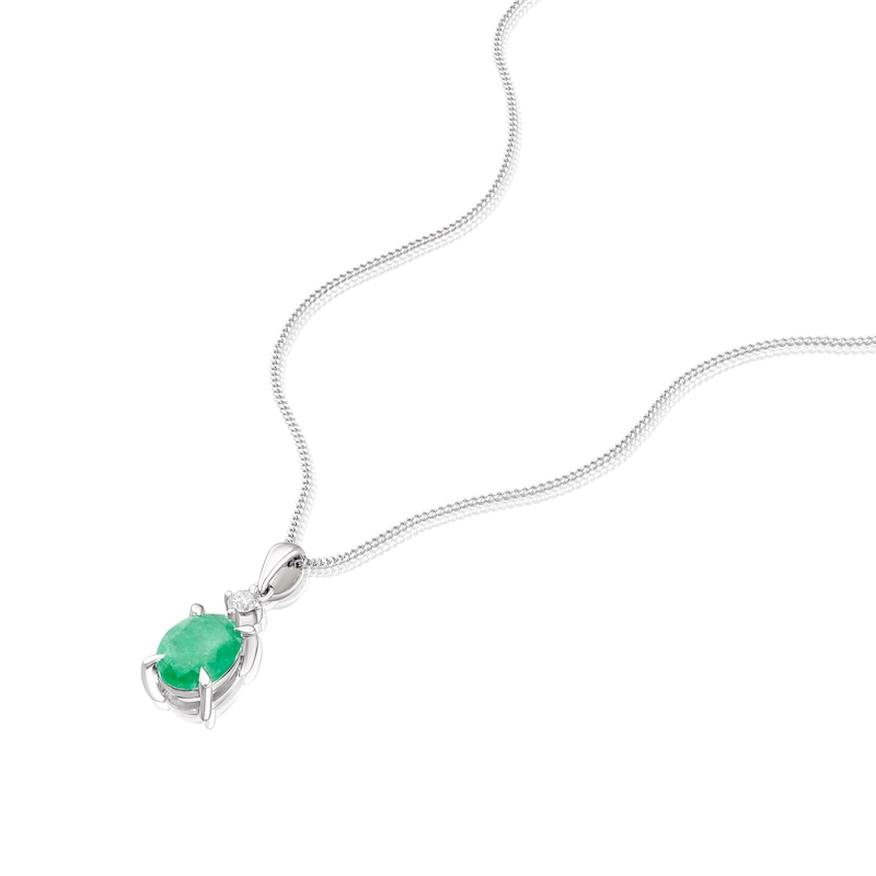 9ct White Gold Emerald & Diamond Pendant Necklace