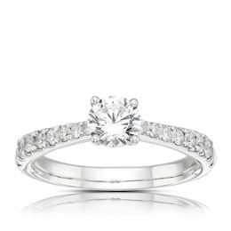 Traceable solitaire engagement ring