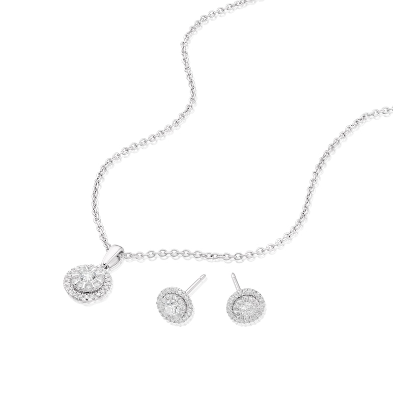 9ct White Gold 0.50ct Diamond Round Cluster Earrings & Pendant Set