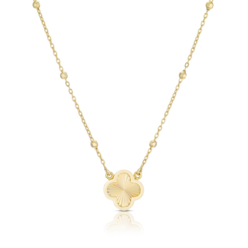 Main Image 1 of 9ct Yellow Gold 16&quot; Diamond Cut Clover Pendant Necklace